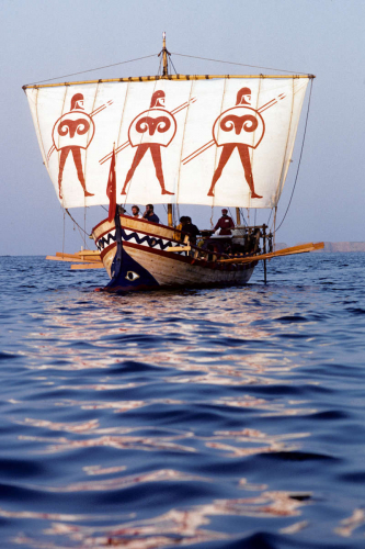 Argo under sail - sun reflection