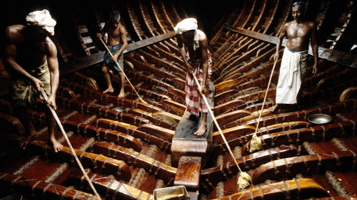 Swabbing oil on hull