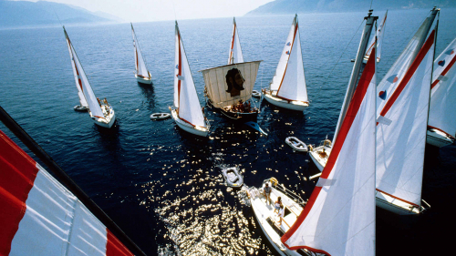 Argo with charter boats